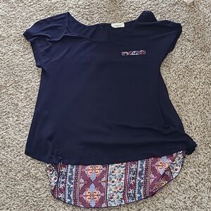 Hi/Lo Mixed Material Blouse